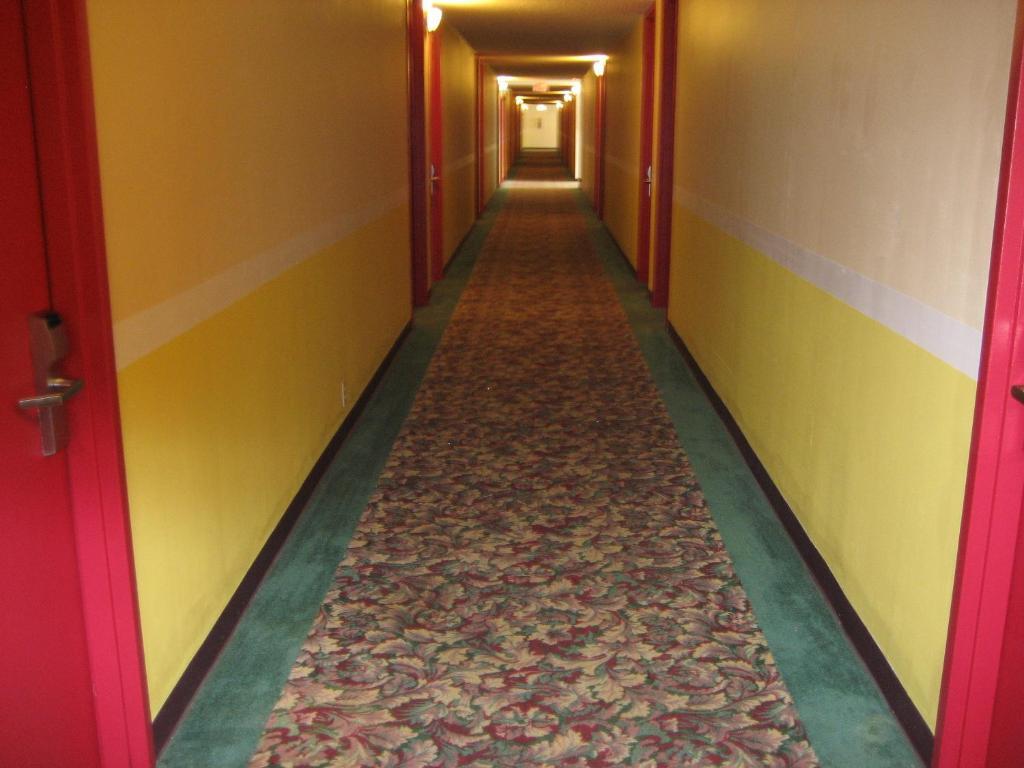 Country Garden & Suites-Benton Экстерьер фото