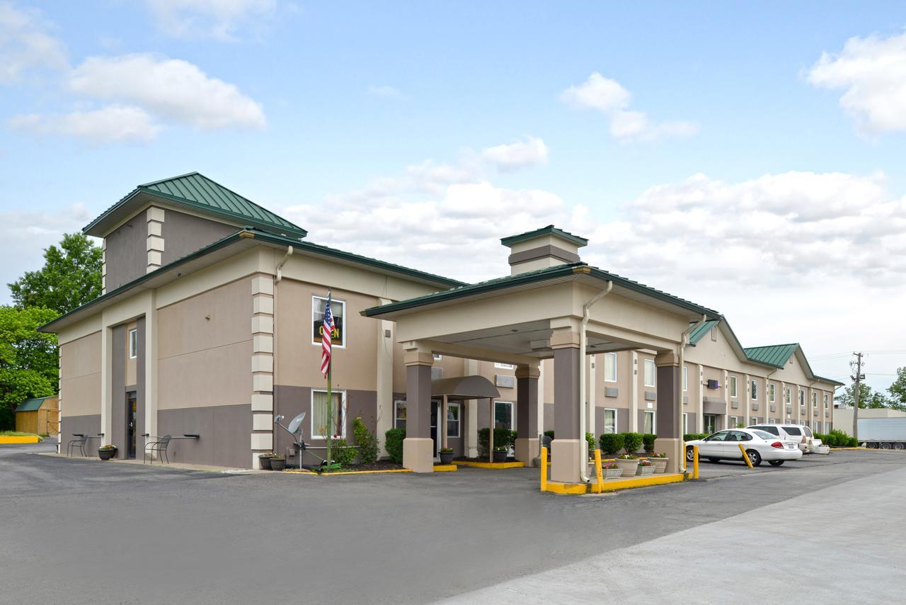 Country Garden & Suites-Benton Экстерьер фото
